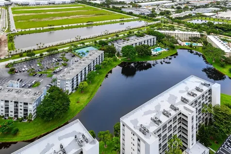2222 N Cypress Bend Drive Pompano Beach FL 33069