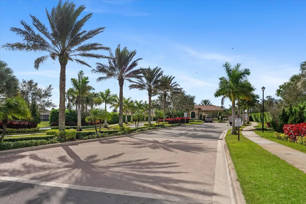 11770 Leon Circle S Parkland FL 33076