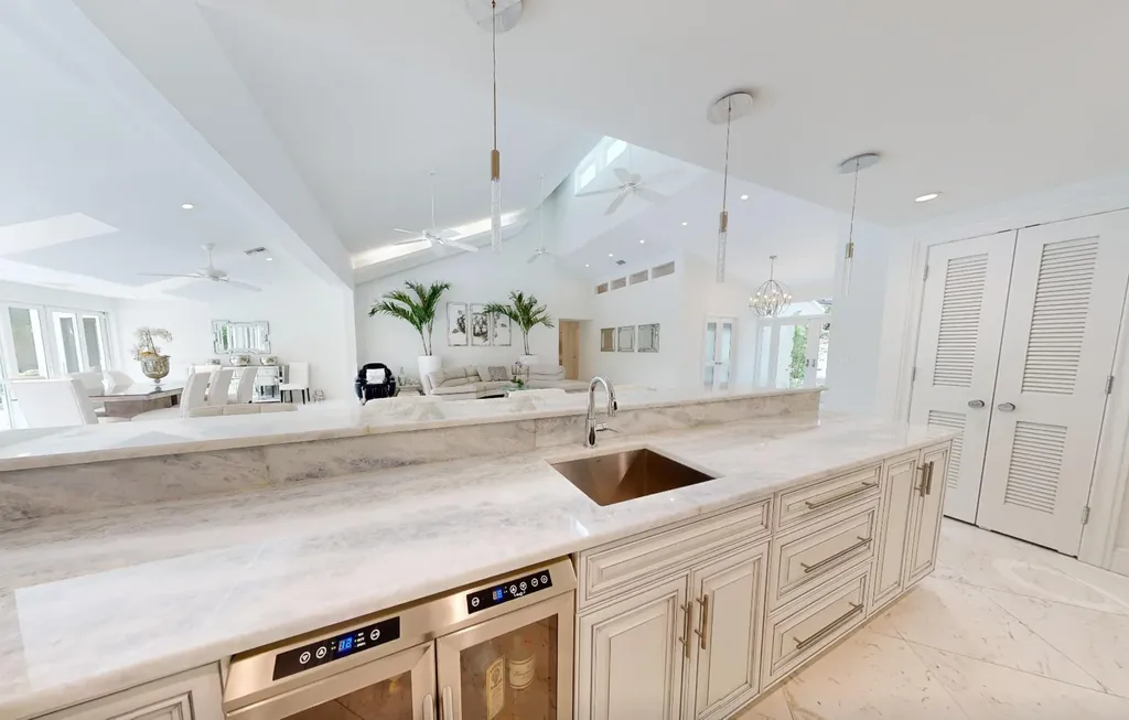 355 Oakview Drive Delray Beach FL 33445