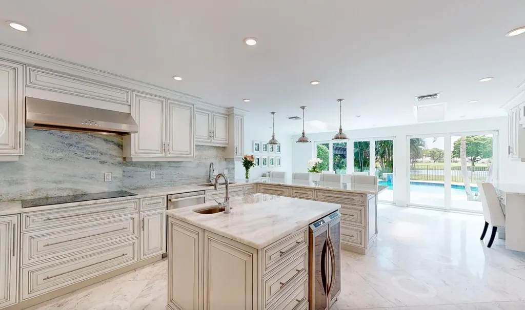 355 Oakview Drive Delray Beach FL 33445