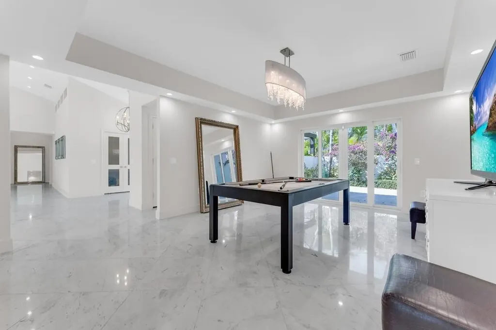 355 Oakview Drive Delray Beach FL 33445
