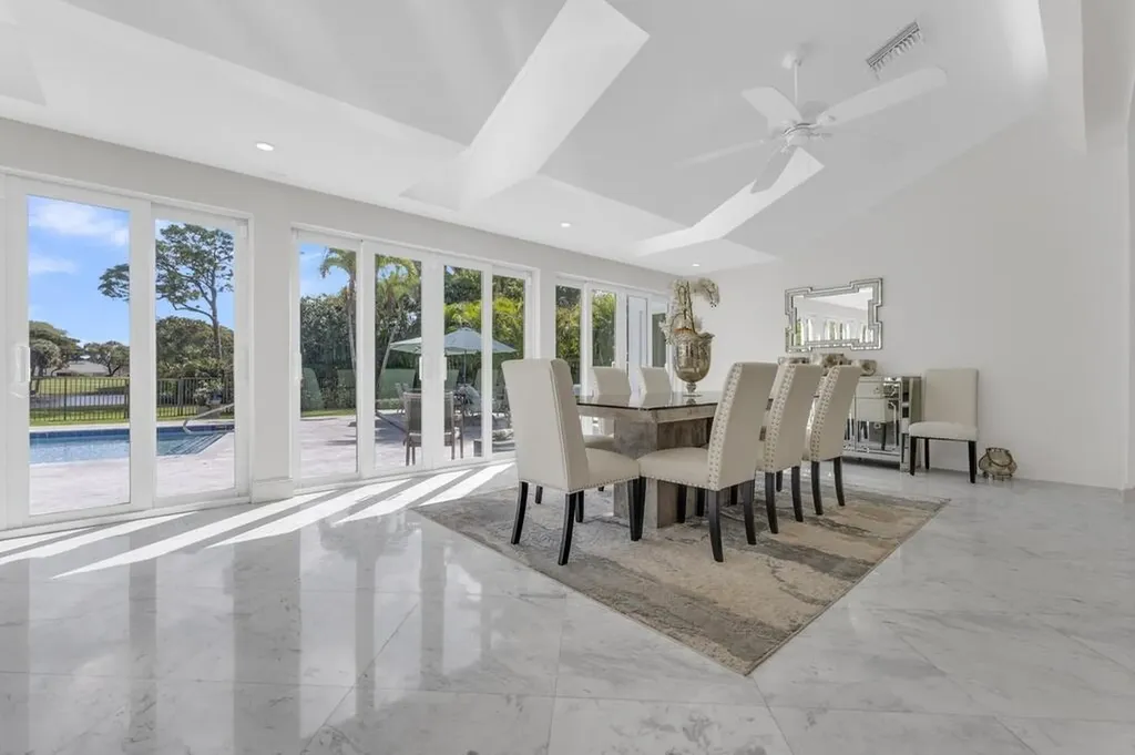 355 Oakview Drive Delray Beach FL 33445