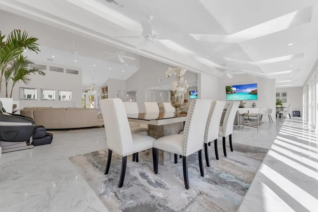 355 Oakview Drive Delray Beach FL 33445