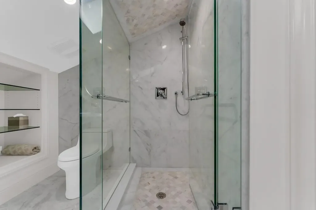 355 Oakview Drive Delray Beach FL 33445