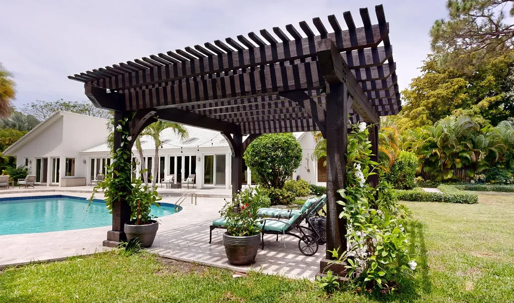 355 Oakview Drive Delray Beach FL 33445