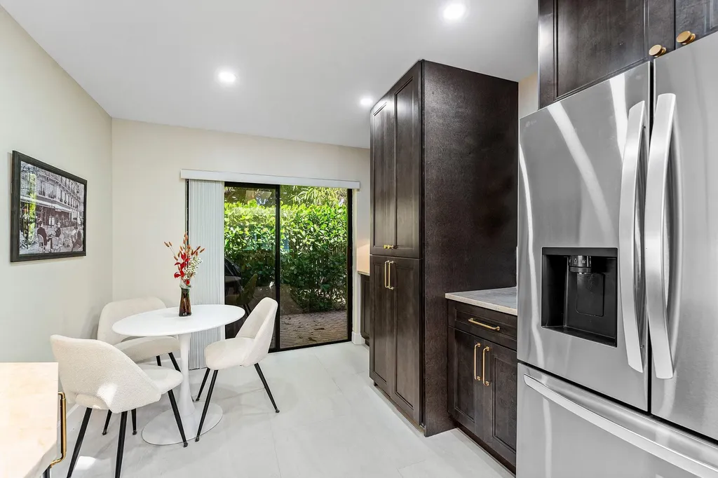 12 Eastgate Drive Boynton Beach FL 33436