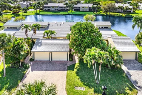 12 Eastgate Drive Boynton Beach FL 33436