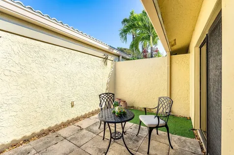 12 Eastgate Drive Boynton Beach FL 33436
