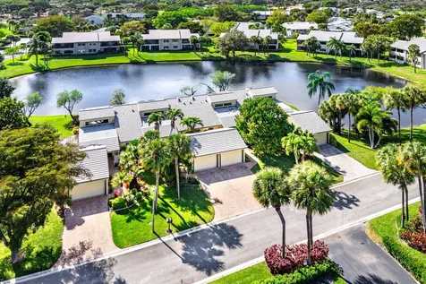 12 Eastgate Drive Boynton Beach FL 33436