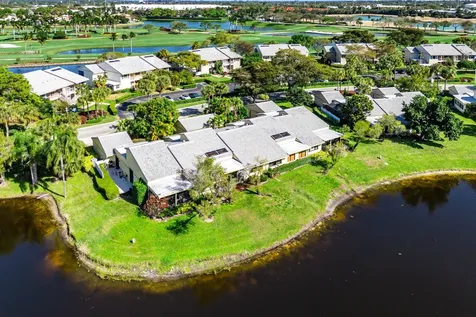 12 Eastgate Drive Boynton Beach FL 33436