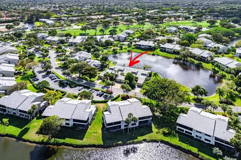 12 Eastgate Drive Boynton Beach FL 33436