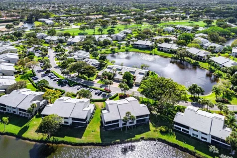 12 Eastgate Drive Boynton Beach FL 33436