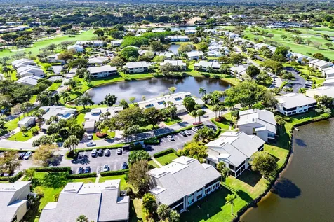 12 Eastgate Drive Boynton Beach FL 33436