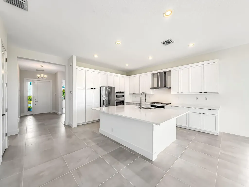 8286 Fishers Island Way Boca Raton FL 33434