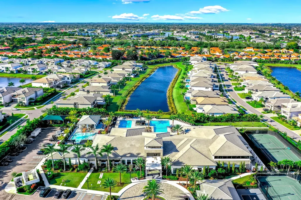 8286 Fishers Island Way Boca Raton FL 33434