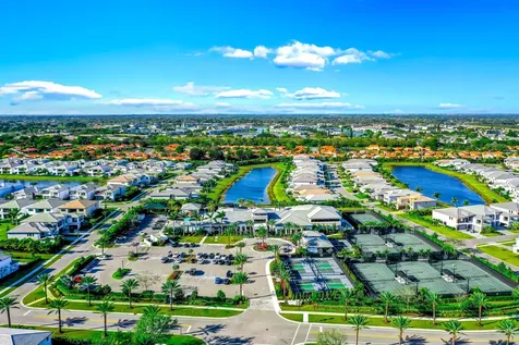 8286 Fishers Island Way Boca Raton FL 33434