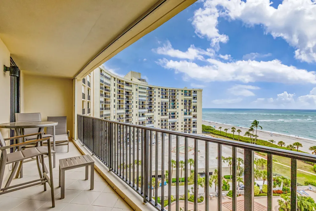 300 Ocean Trail Way Jupiter FL 33477