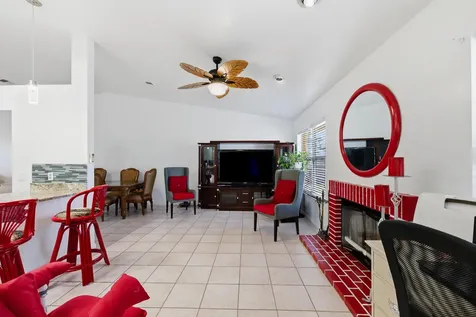 1370 SE Navajo Lane Port St Lucie FL 34983