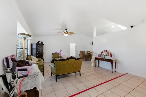 1370 SE Navajo Lane Port St Lucie FL 34983