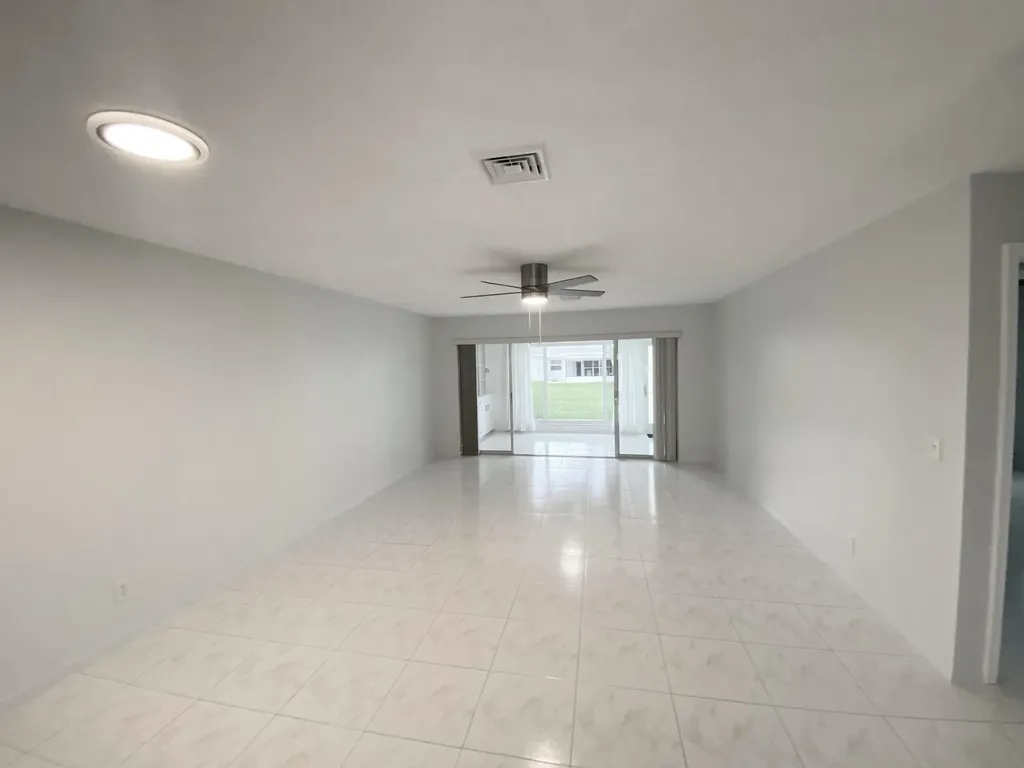 1110 Cactus Terrace Delray Beach FL 33445
