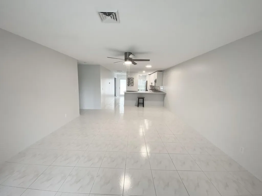 1110 Cactus Terrace Delray Beach FL 33445