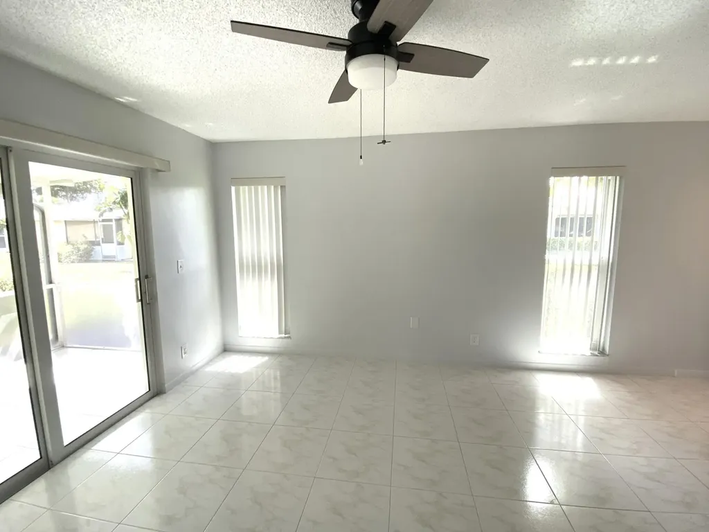 1110 Cactus Terrace Delray Beach FL 33445