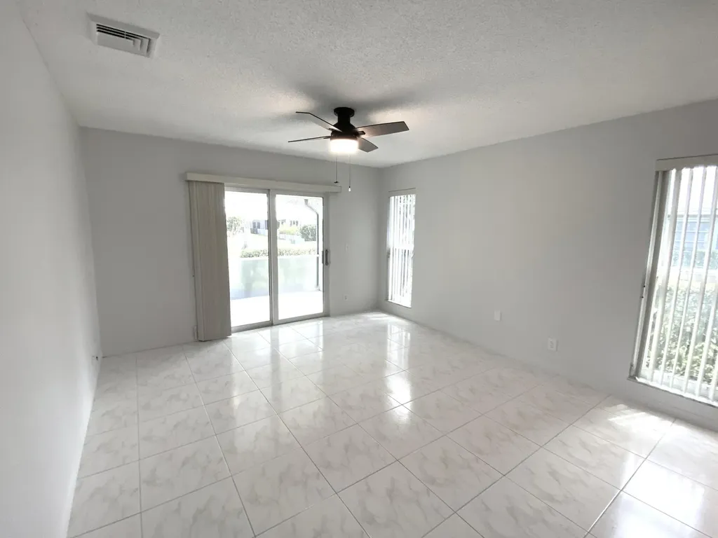 1110 Cactus Terrace Delray Beach FL 33445