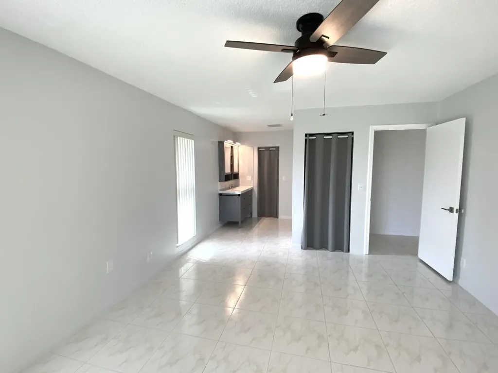 1110 Cactus Terrace Delray Beach FL 33445