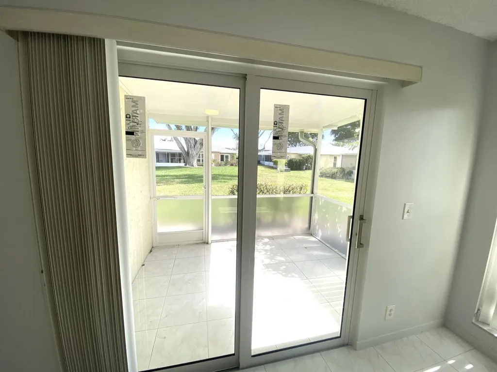 1110 Cactus Terrace Delray Beach FL 33445