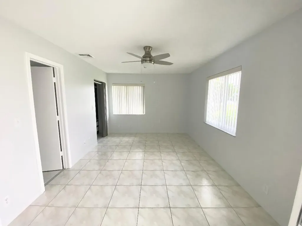 1110 Cactus Terrace Delray Beach FL 33445