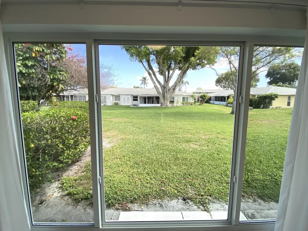 1110 Cactus Terrace Delray Beach FL 33445