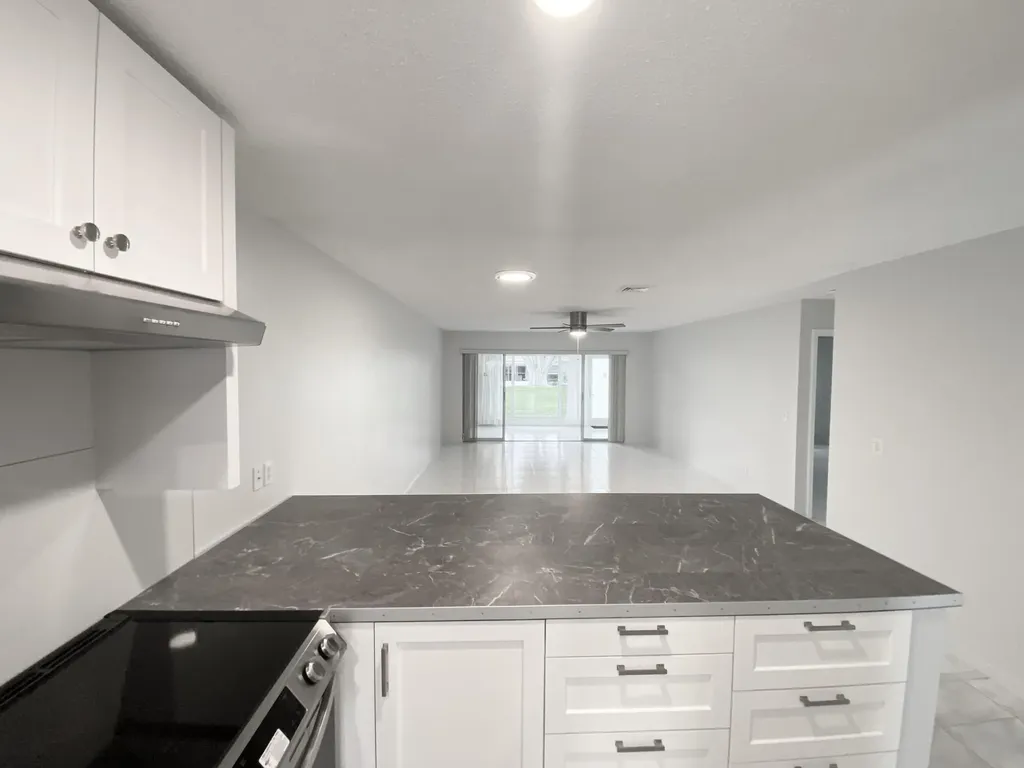 1110 Cactus Terrace Delray Beach FL 33445