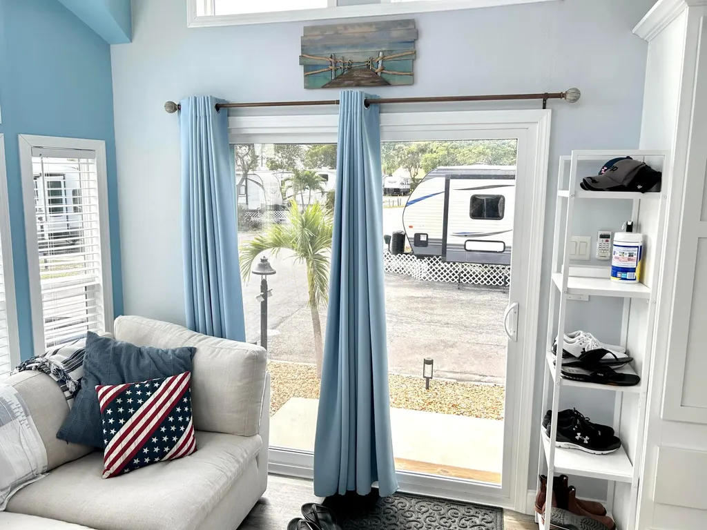 875 NE 48 Th Street Pompano Beach FL 33064