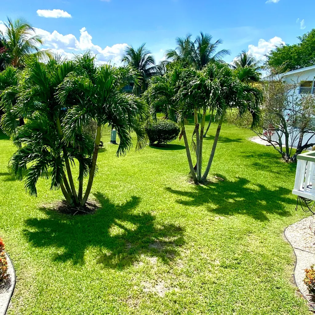 397 Markham R Deerfield Beach FL 33442