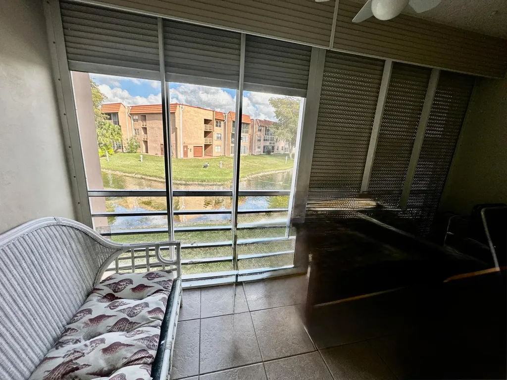 9900 Sunrise Lakes Boulevard Sunrise FL 33322