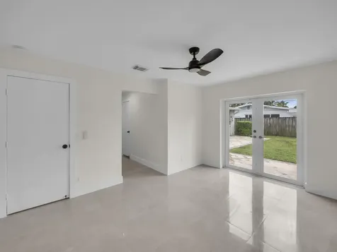 21020 Highland Lakes Boulevard Miami FL 33179