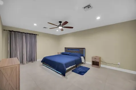 1037 SW Payne Avenue Port St Lucie FL 34953
