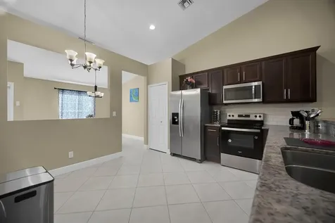 1037 SW Payne Avenue Port St Lucie FL 34953