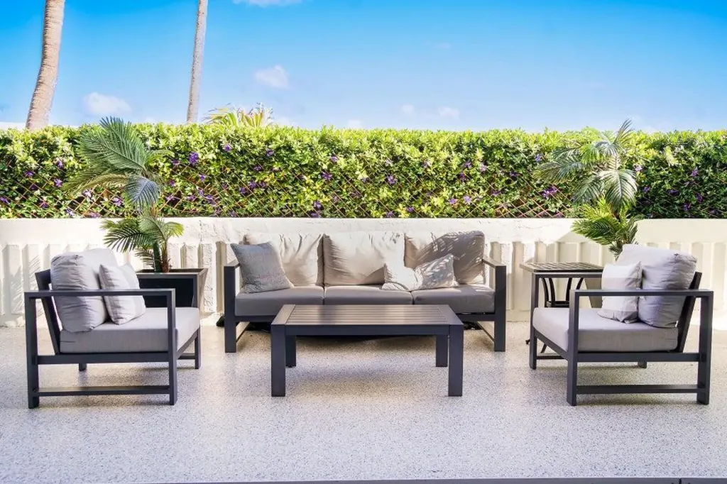 3590 S Ocean Boulevard South Palm Beach FL 33480