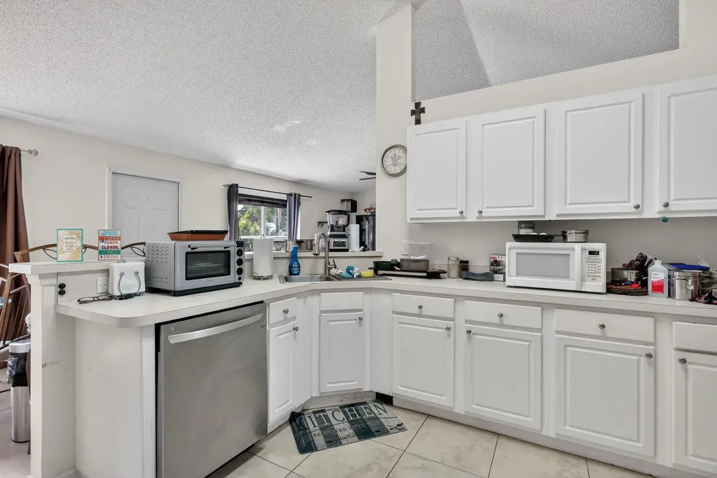 1574 SW Fresno Road Port St Lucie FL 34953