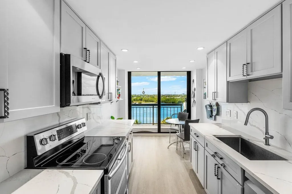 2003 N Ocean Boulevard Boca Raton FL 33431