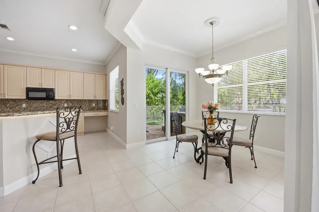 7346 Denicola Lane Lake Worth FL 33467