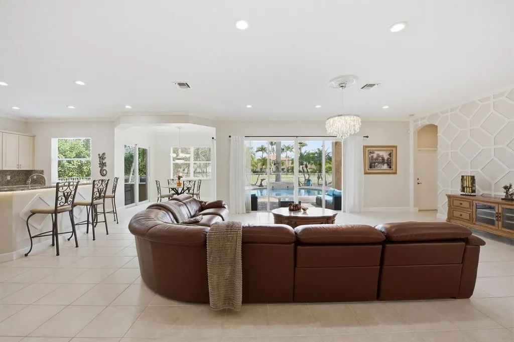 7346 Denicola Lane Lake Worth FL 33467