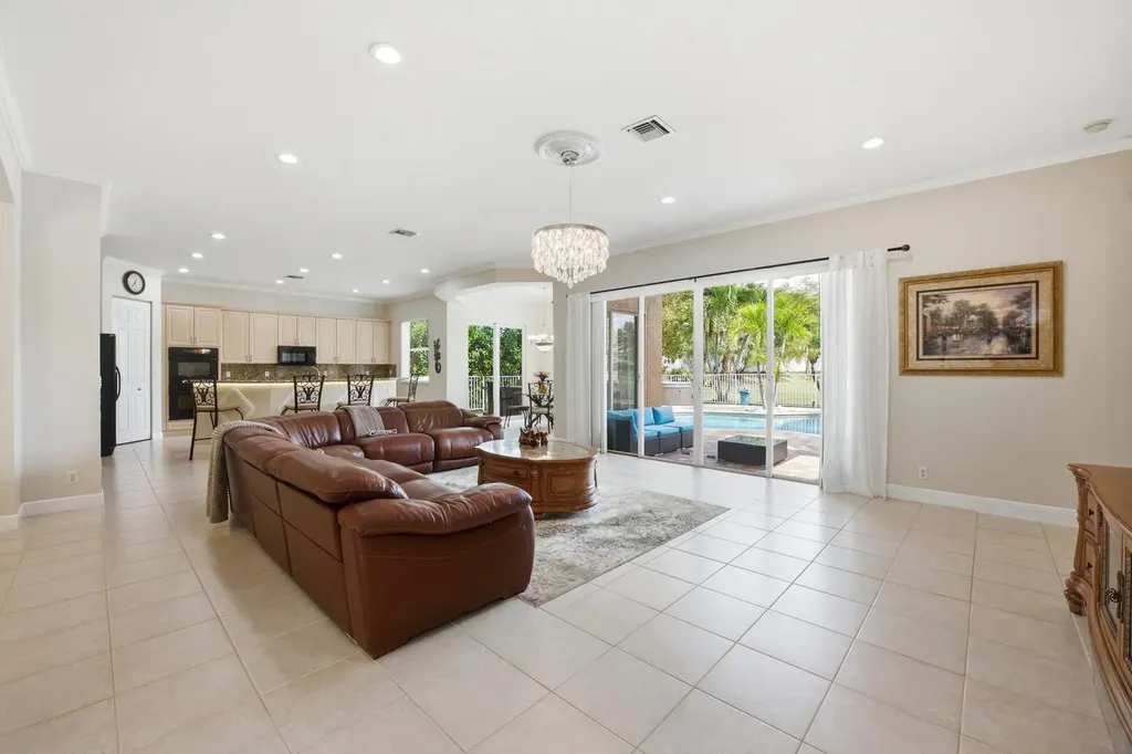 7346 Denicola Lane Lake Worth FL 33467