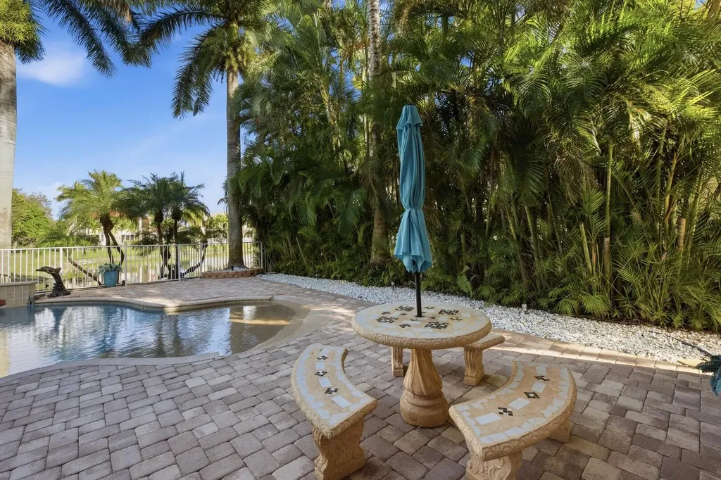 7346 Denicola Lane Lake Worth FL 33467