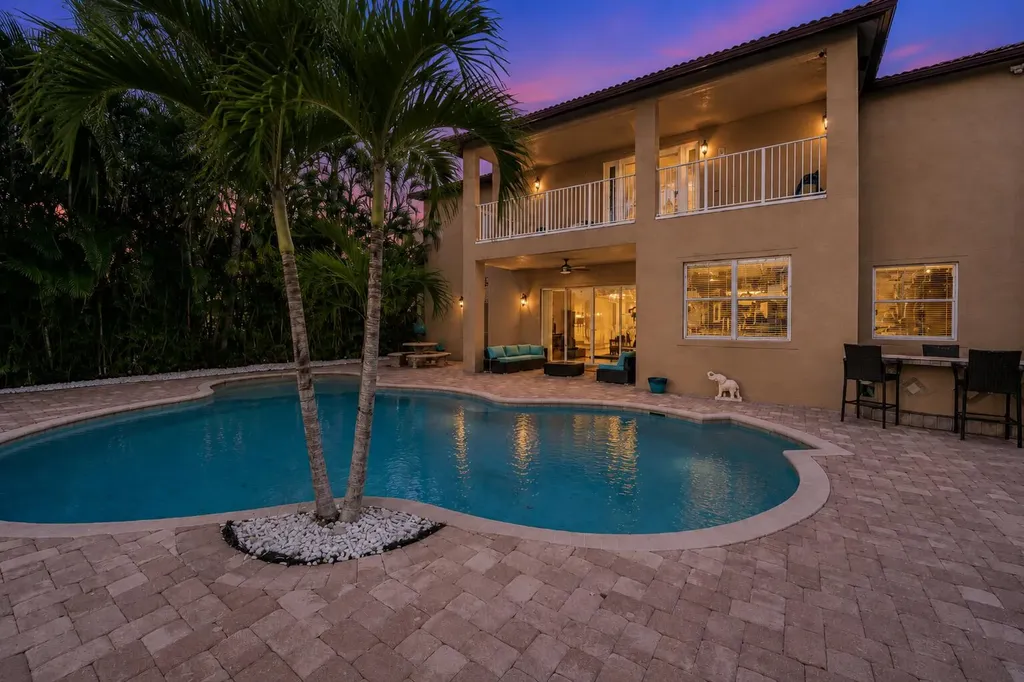 7346 Denicola Lane Lake Worth FL 33467