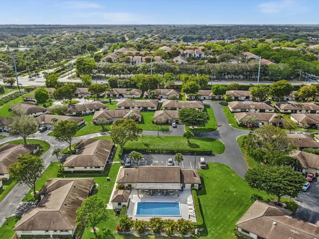 4951 Equestrian Circle Boynton Beach FL 33436