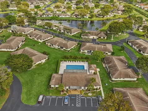 4951 Equestrian Circle Boynton Beach FL 33436