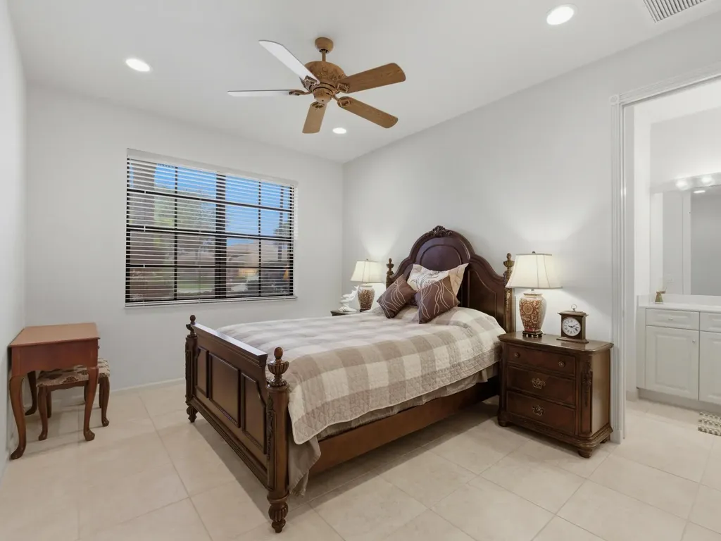 11082 Via Siena Boynton Beach FL 33437