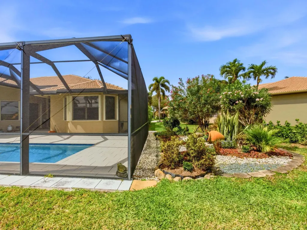 11082 Via Siena Boynton Beach FL 33437